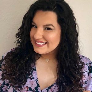 Meet your Posher, Tiffany